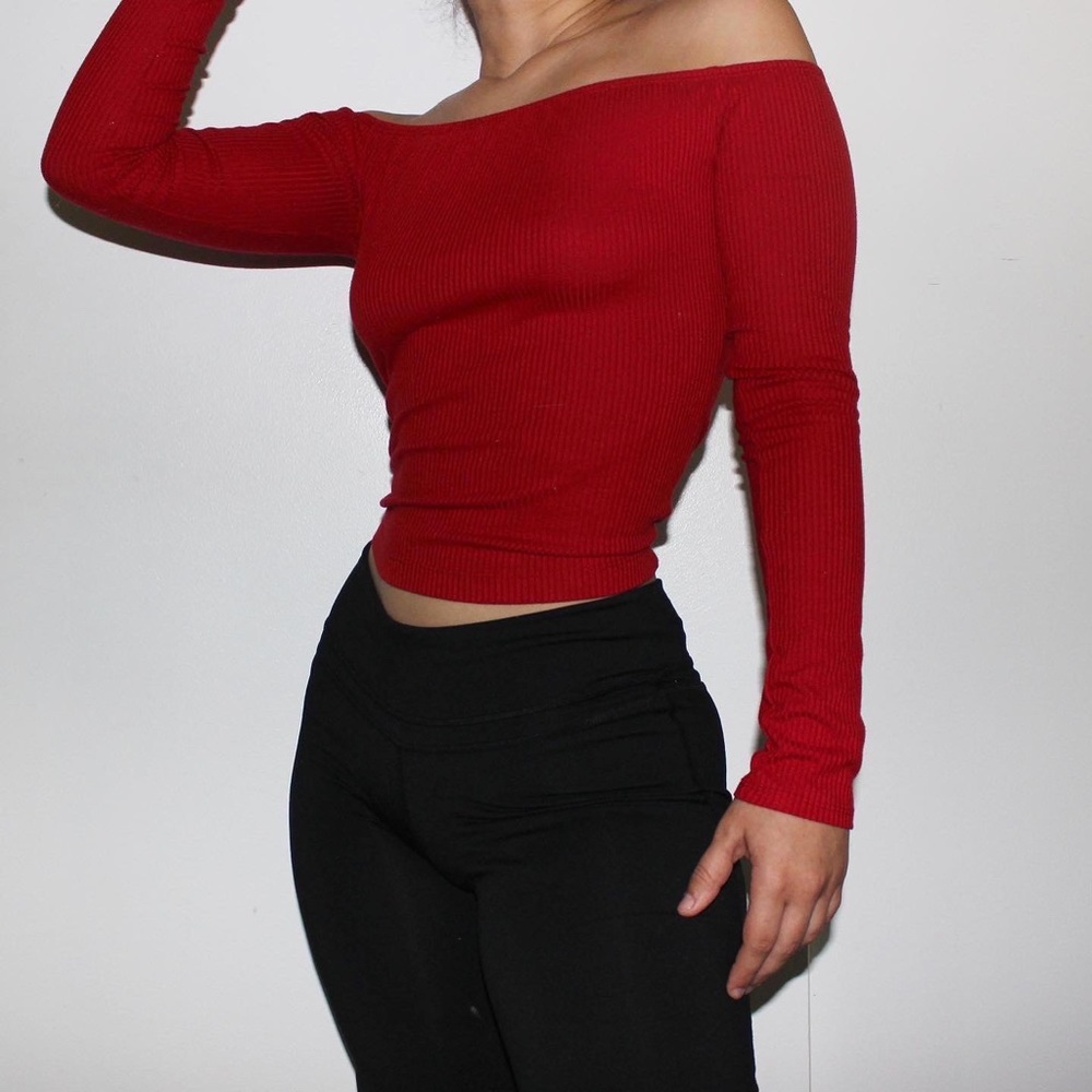Red Rip Knit Off-the-Shoulder - Picture 2 of 5